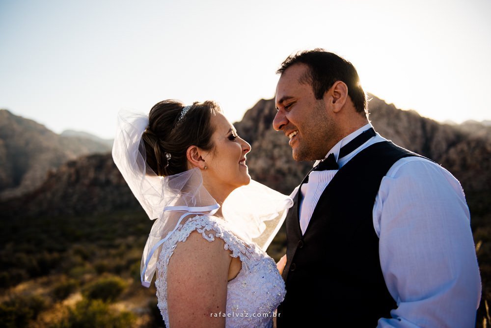 Casamento em Las Vegas, Casar em Las Vegas, Fotos casamento las vegas, fotografo casamento las vegas, casando em las vegas, casamento em las vegas capelas, casamento em las vegas preço, casamento em las vegas elvis, wedding las vegas, casamento elvis las vegas, casamento las vegas little white chapel, wedding little white chapel, casamento las vegas grand canion, casamento las vegas grand canyon, trash the dress las vegas, Casamento em Las Vegas, Casar em Las Vegas, Las Vegas Wedding, Destination Wedding, destination Wedding Las Vegas, Wedding Las Vegas