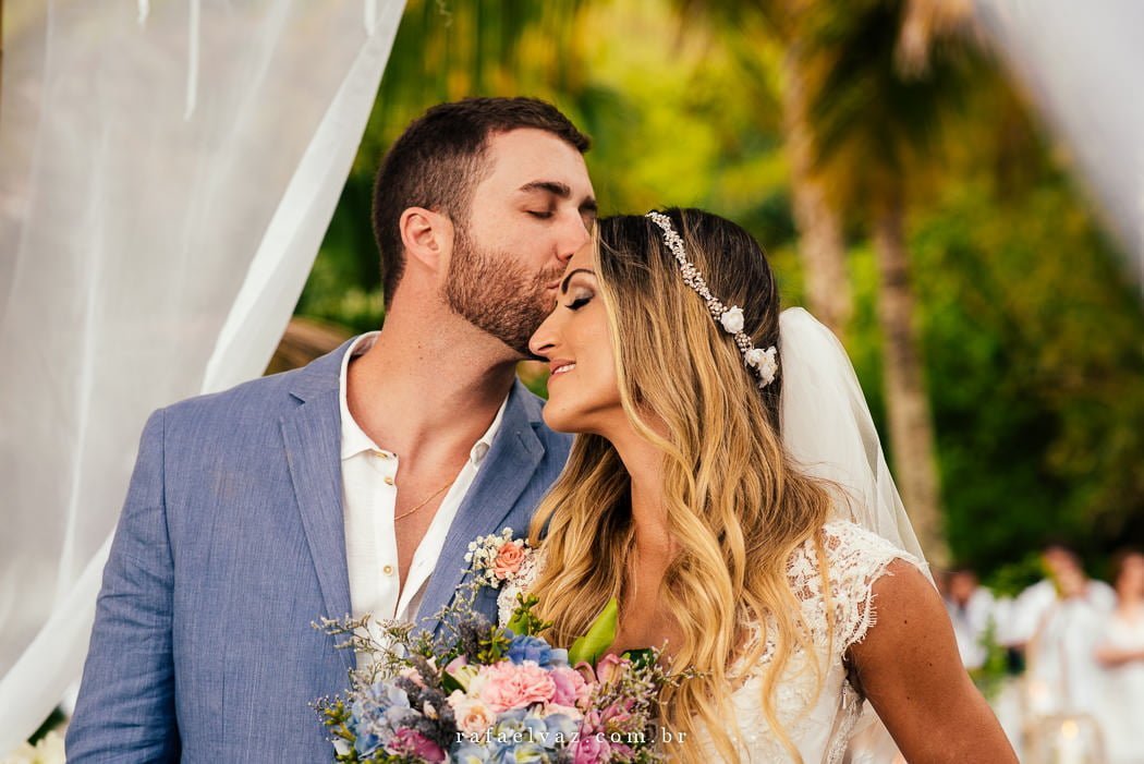casamento na praia, praia, casamento, casando na praia, ideias de casamento na praia, locais para casar na praia, noiva na praia, ensaio na praia