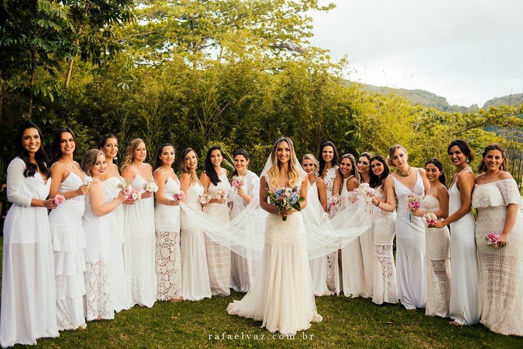 casamento na praia, praia, casamento, casando na praia, ideias de casamento na praia, locais para casar na praia, noiva na praia, ensaio na praia