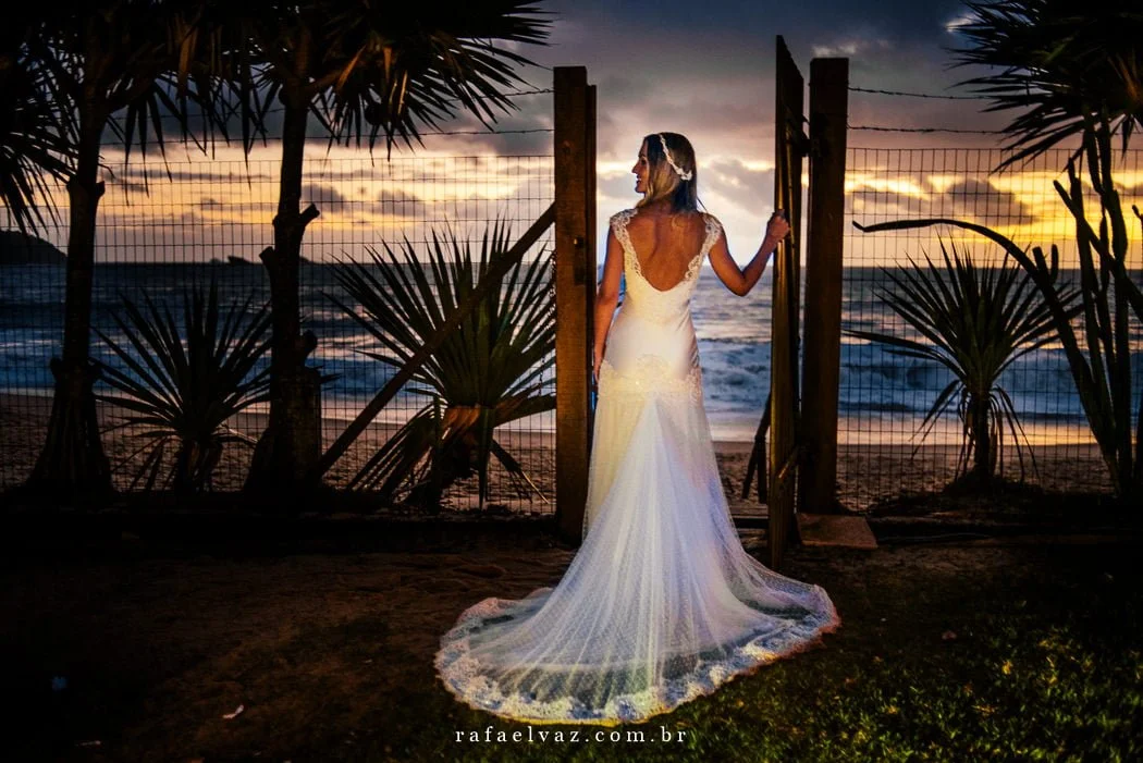 casamento na praia, praia, casamento, casando na praia, ideias de casamento na praia, locais para casar na praia, noiva na praia, ensaio na praia