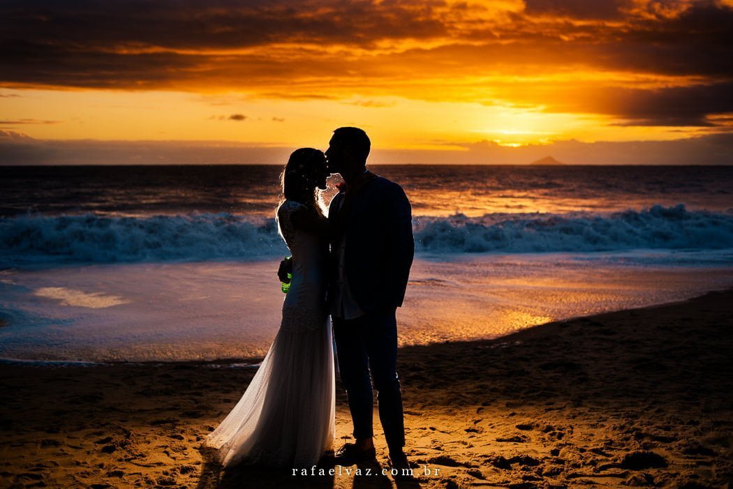 casamento na praia, praia, casamento, casando na praia, ideias de casamento na praia, locais para casar na praia, noiva na praia, ensaio na praia