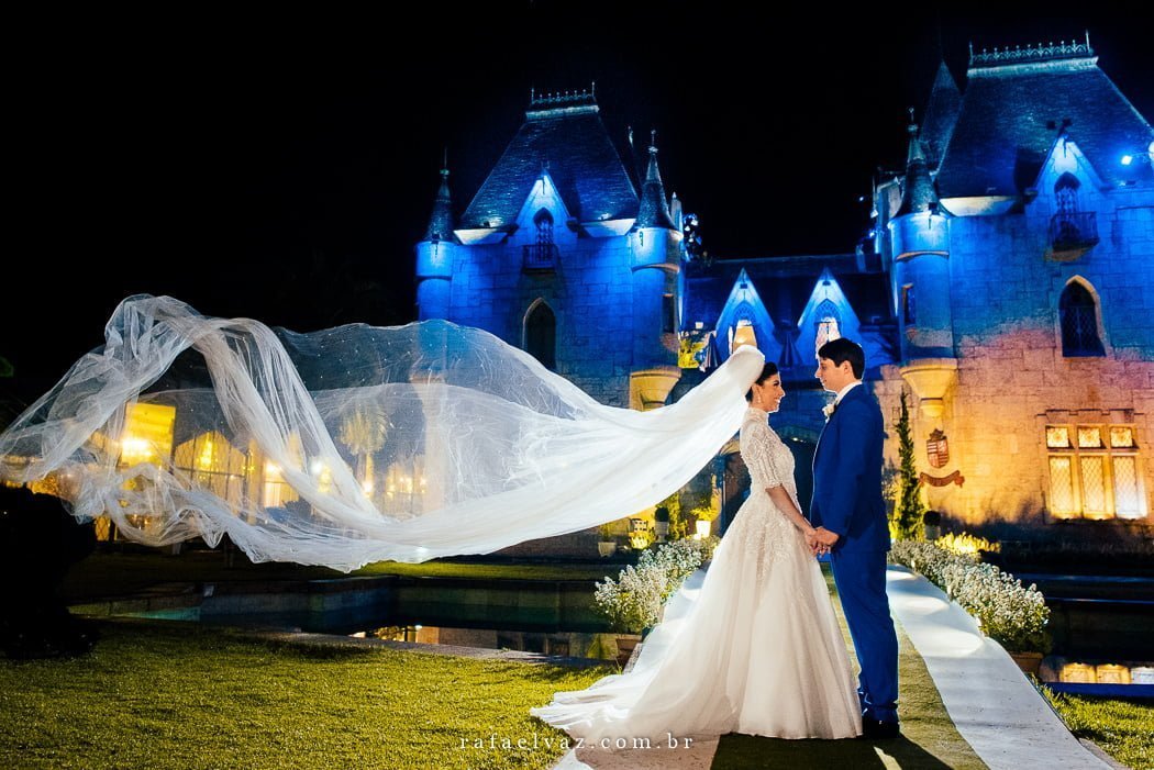 Casamento no Castelo de Itaipava, casamento no castelo de itaipava, castelo de itaipava eventos, castelo de itaipava hotel, castelo de itaipava historia, castelo de itaipava petropolis, castelo de itaipava casamento preço, castelo de itaipava eventos rj, castelo de itaipava como chegar, castelo de itaipava fotos, fotos do castelo de itaipava, fotografo rafael vaz, fotografo de casamento castelo de itaipava, casar em castelo, casar em um castelo, casar no castelo, castelo, castelo itaipava, casamentos rj, fotos no castelo, noivos no castelo, noivos no castelo de itaipava