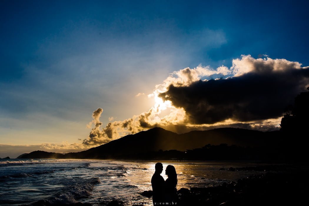 Pré Wedding na praia, ensaio de casamento, ensaio de casal, ensaio na praia, ensaio de fotos na praia, ensaio de dia, ensaio de casal de dia, pré wedding na praia
