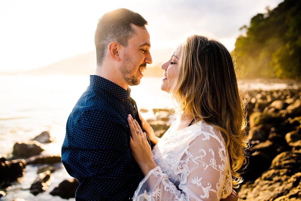 Pré Wedding na praia, ensaio de casamento, ensaio de casal, ensaio na praia, ensaio de fotos na praia, ensaio de dia, ensaio de casal de dia, pré wedding na praia