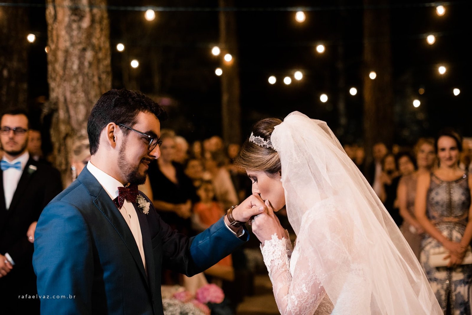 Casamento no Espaço Serra do Mar a noite, casamento no campo, casamento a noite, casamento no campo a noite, casamento em sp, casamento em sao paulo, decoração de casamento no campo, decoração de casamento rustico, decoração de casamento, flores no casamento, lucas anderi, vestido de noiva, vestida de noiva, vestido de noiva lucas anderi, rafael vaz fotografo, rafael vaz fotografia, casar no campo, say i do