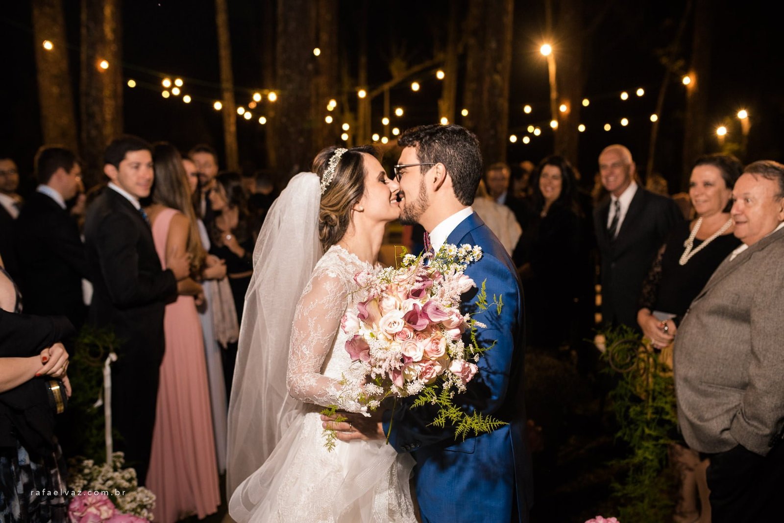 Casamento no Espaço Serra do Mar a noite, casamento no campo, casamento a noite, casamento no campo a noite, casamento em sp, casamento em sao paulo, decoração de casamento no campo, decoração de casamento rustico, decoração de casamento, flores no casamento, lucas anderi, vestido de noiva, vestida de noiva, vestido de noiva lucas anderi, rafael vaz fotografo, rafael vaz fotografia, casar no campo, say i do