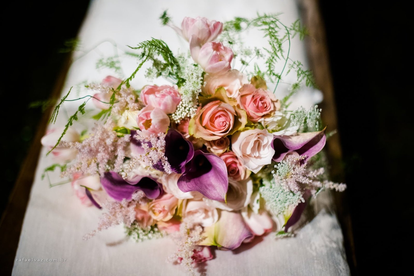 Casamento no Espaço Serra do Mar a noite, casamento no campo, casamento a noite, casamento no campo a noite, casamento em sp, casamento em sao paulo, decoração de casamento no campo, decoração de casamento rustico, decoração de casamento, flores no casamento, lucas anderi, vestido de noiva, vestida de noiva, vestido de noiva lucas anderi, rafael vaz fotografo, rafael vaz fotografia, casar no campo, say i do