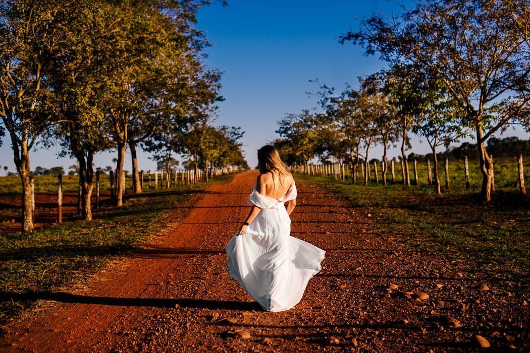 Ensaio de noiva, vestido de noiva, vestida de noiva, fotos de noiva em bonito, ensaio, pré wedding, ensaio no campo, ensaio de dia, ensaio de casal
