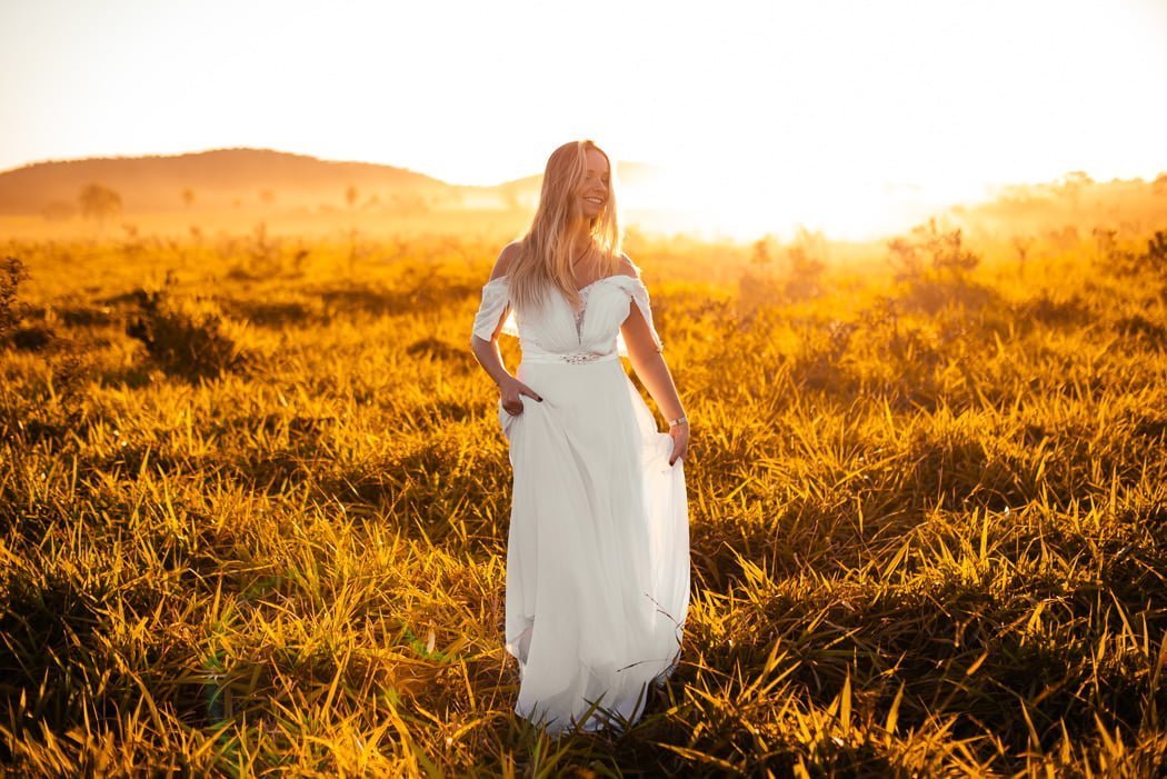 Ensaio de noiva, vestido de noiva, vestida de noiva, fotos de noiva em bonito, ensaio, pré wedding, ensaio no campo, ensaio de dia, ensaio de casal