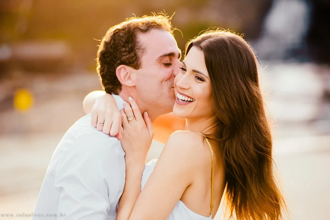 Ensaio na Praia de Iporanga, Ensaio de dia, ensaio na praia, pré wedding, ensaio de casal, fotos de casamento de dia, casamento pé na areia