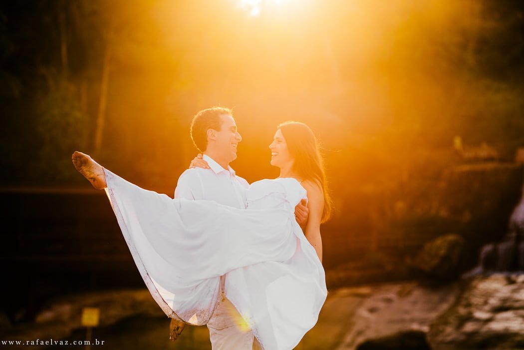 Ensaio na Praia de Iporanga, Ensaio de dia, ensaio na praia, pré wedding, ensaio de casal, fotos de casamento de dia, casamento pé na areia