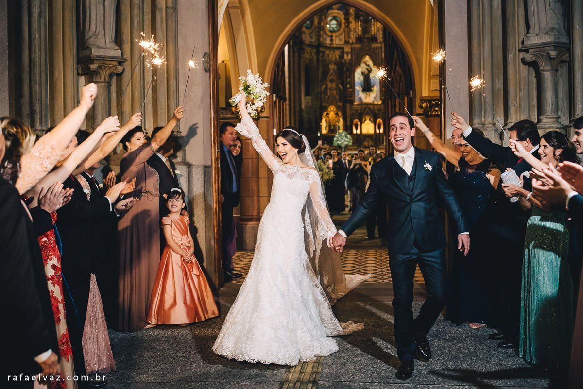 Casamento Camila Albino e Luiz Gustavo Senhorini, casamento em santos, casamento em são paulo, casamento no monte serrat, casamento tradicional, casamento a noite, casamento da dançarina do faustão, camila albino, fotografo de casamento sp, rafael vaz fotografo, casamento no embaré, casamento na basílica do embaré