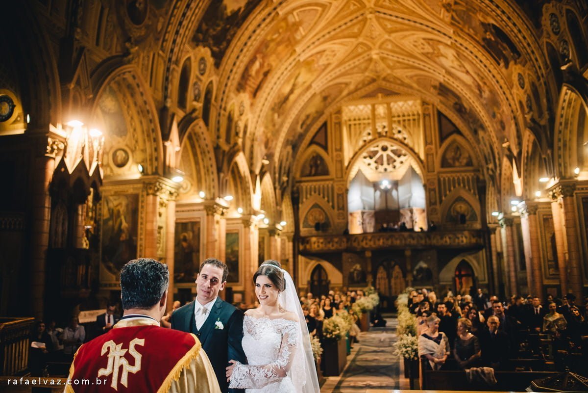 Casamento Camila Albino e Luiz Gustavo Senhorini, casamento em santos, casamento em são paulo, casamento no monte serrat, casamento tradicional, casamento a noite, casamento da dançarina do faustão, camila albino, fotografo de casamento sp, rafael vaz fotografo, casamento no embaré, casamento na basílica do embaré