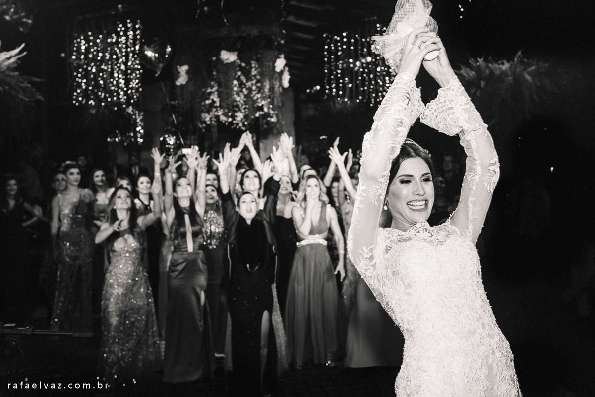 Casamento Camila Albino e Luiz Gustavo Senhorini, casamento em santos, casamento em são paulo, casamento no monte serrat, casamento tradicional, casamento a noite, casamento da dançarina do faustão, camila albino, fotografo de casamento sp, rafael vaz fotografo, casamento no embaré, casamento na basílica do embaré