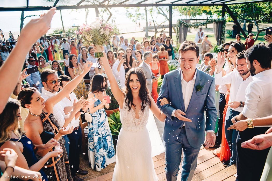 Casamento no reserva Tambá, casamento nathália e victor, casamento na praia, casamento pé na areia, casamento de dia, casar de dia, vestida de noiva