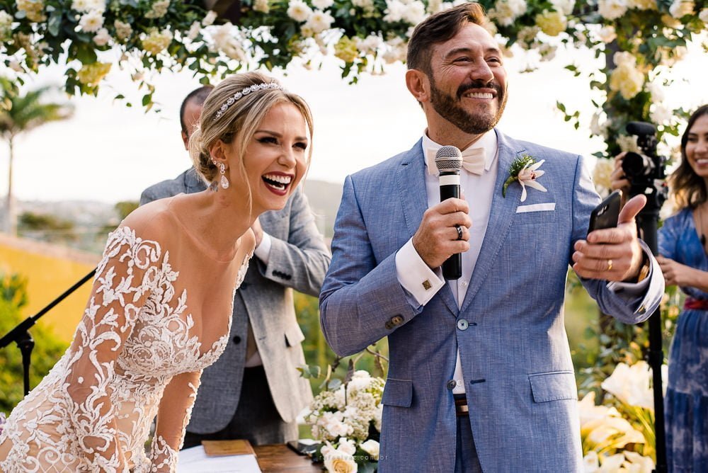 Casamento em Búzios, fotografo de casamento RJ, casamento RJ, Rio de Janeiro, Casamento de dia, casamento no rio, casamento na praia, decoração de casamento na praia, decoração de casamento de dia, vestida de noiva, fotógrafo de casamento em Búzios