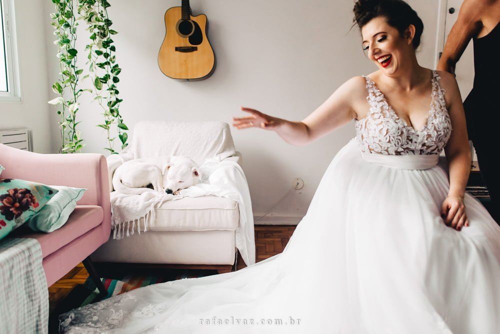 Casamento simples e elegante, casamento simples na igreja, casamento em casa, making of em casa, decoração de casamento simples, fotografia de casamento em santos, fotografia de casamento em igreja, fotógrafo de casamento, fotografo de casamento sp, rafael vaz fotografia