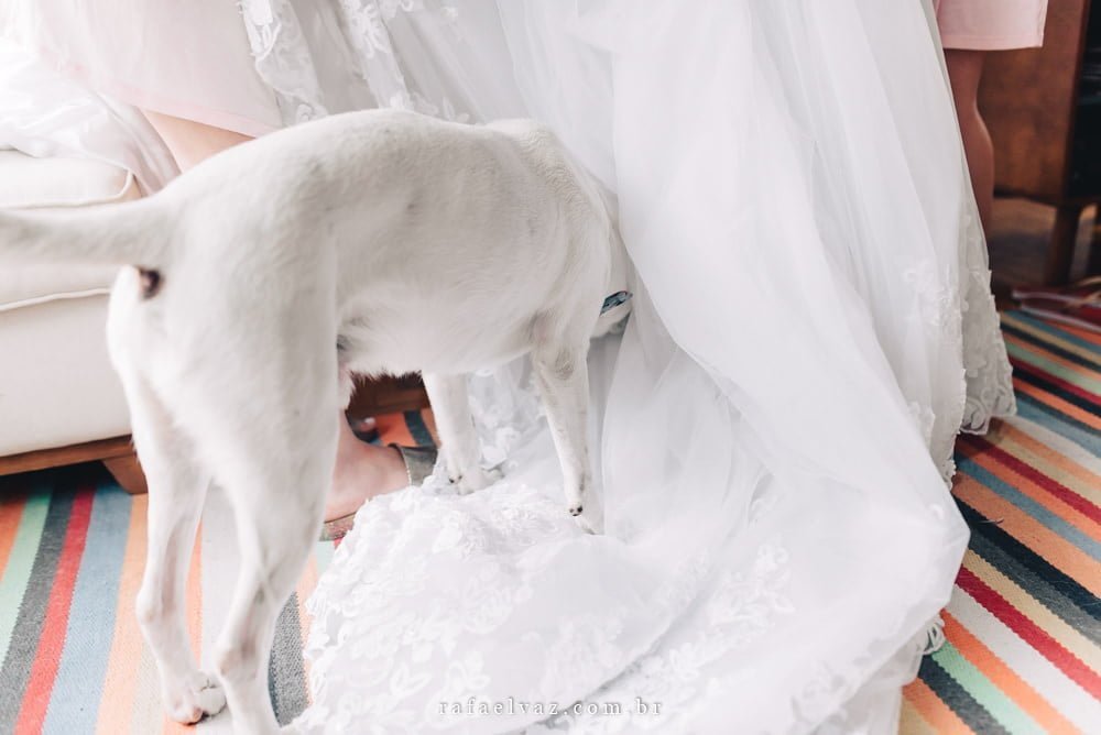 Casamento simples e elegante, casamento simples na igreja, casamento em casa, making of em casa, decoração de casamento simples, fotografia de casamento em santos, fotografia de casamento em igreja, fotógrafo de casamento, fotografo de casamento sp, rafael vaz fotografia