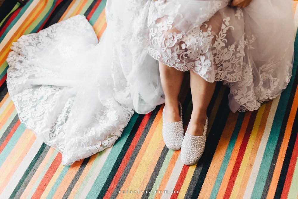 Casamento simples e elegante, casamento simples na igreja, casamento em casa, making of em casa, decoração de casamento simples, fotografia de casamento em santos, fotografia de casamento em igreja, fotógrafo de casamento, fotografo de casamento sp, rafael vaz fotografia