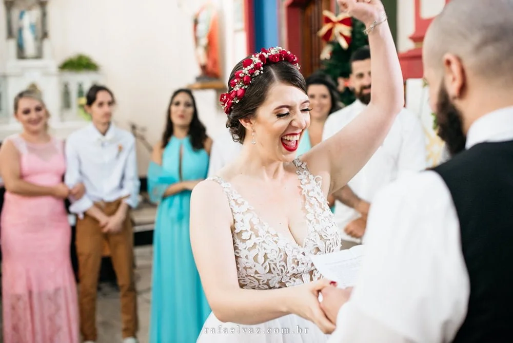 Casamento simples e elegante, casamento simples na igreja, casamento em casa, making of em casa, decoração de casamento simples, fotografia de casamento em santos, fotografia de casamento em igreja, fotógrafo de casamento, fotografo de casamento sp, rafael vaz fotografia