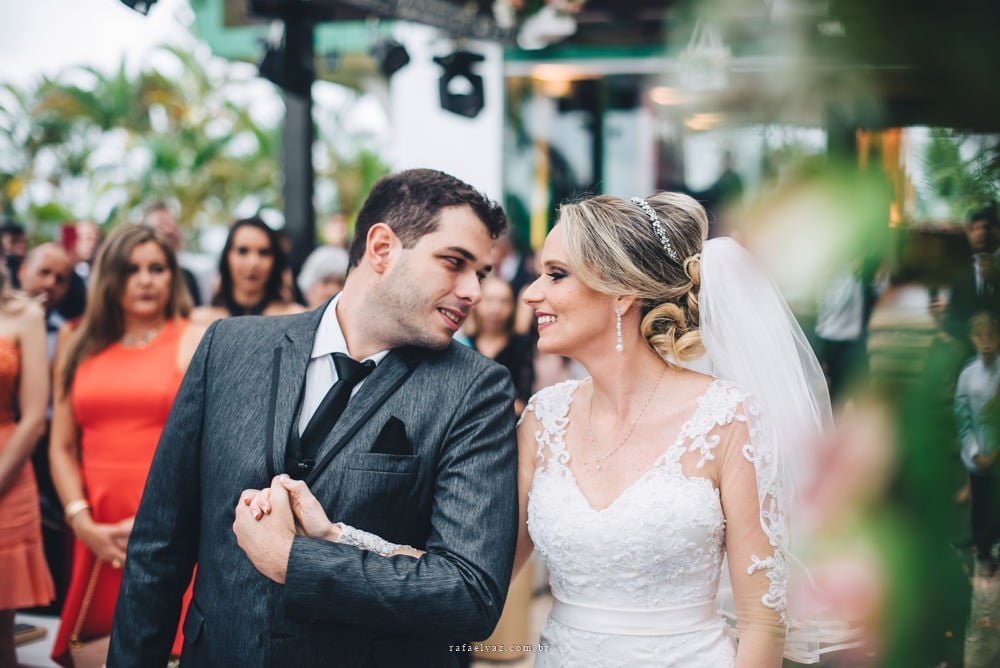 Casamento na Mansão da Ilha, Casamento no Ilha Porchat, casamento em salão de dia, casamento em santos de dia, casamento de dia, casamento em buffet de dia, making of no salão, decoração de casamento de dia, casamento no ilha porchat em santos, fotos de casamento de dia, rafael vaz fotografia, fotografia de casamento de dia, fotos de casamento de dia
