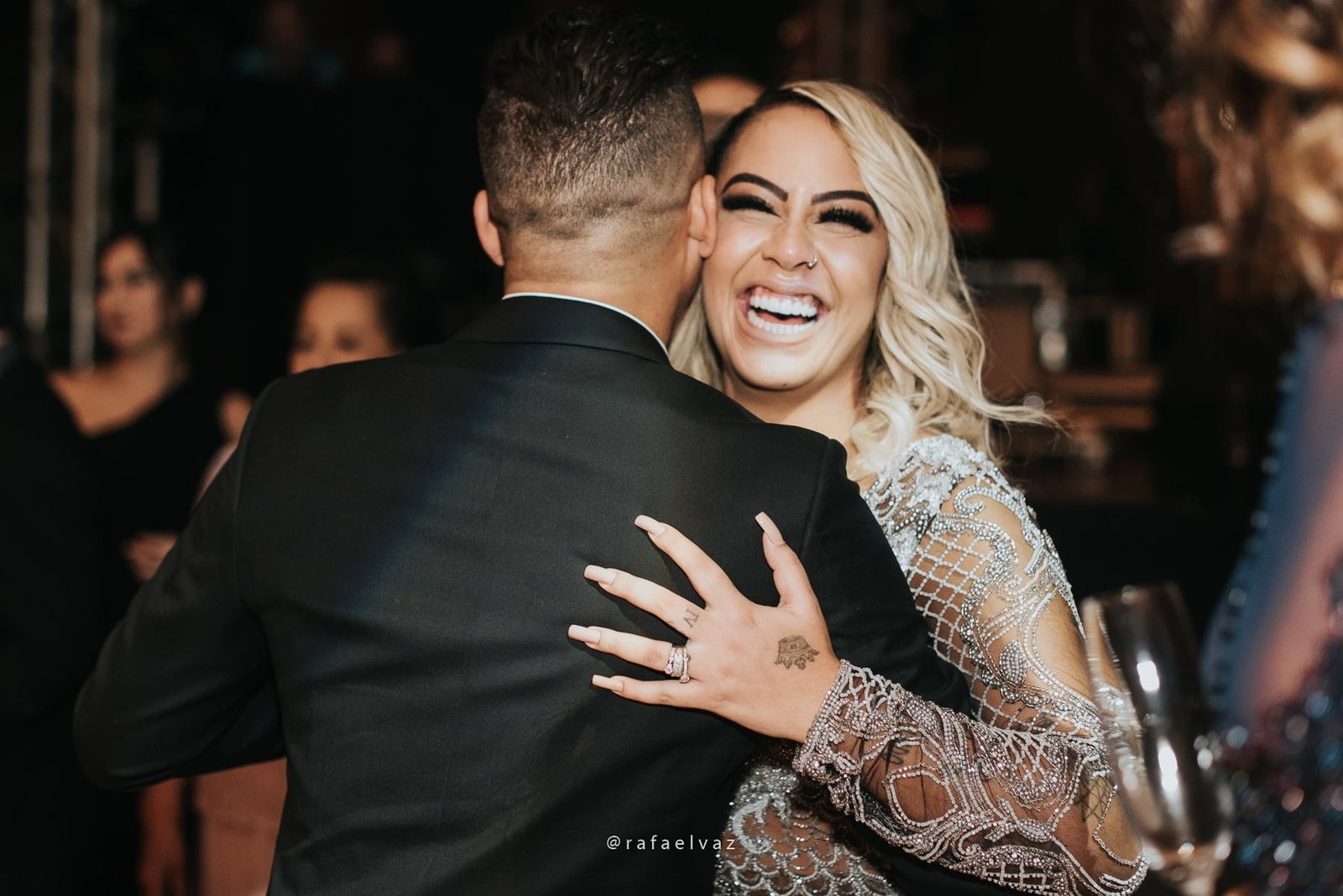 Casamento com neymar, neymar no casamento, casamento gabi e léo, casamento a noite, casamento na igreja, casamento na igreja do valongo, casamento com famoso, casamento com wesley safadão, casamento com safadão, neymar e bruna marquezine, neymar e bruna marquezine no casamento, casamento de jogador de futebol, casamento em santos, Rafael vaz fotografia, fotógrafo de famosos, david brasil, casamento de famosos, casamento do léo do santos, neymar e bruna marquezine padrinhos