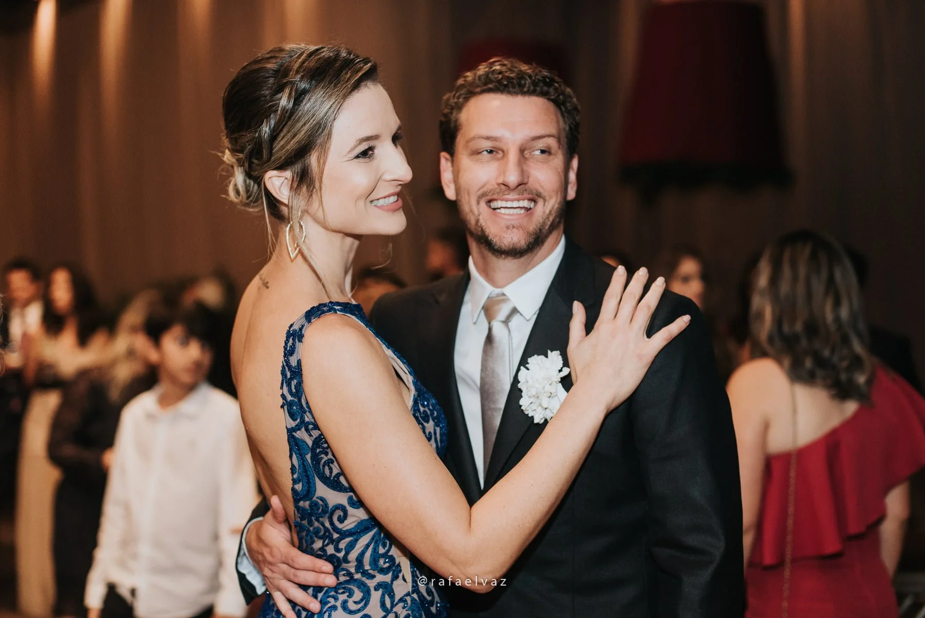 Casamento com neymar, neymar no casamento, casamento gabi e léo, casamento a noite, casamento na igreja, casamento na igreja do valongo, casamento com famoso, casamento com wesley safadão, casamento com safadão, neymar e bruna marquezine, neymar e bruna marquezine no casamento, casamento de jogador de futebol, casamento em santos, Rafael vaz fotografia, fotógrafo de famosos, david brasil, casamento de famosos, casamento do léo do santos, neymar e bruna marquezine padrinhos