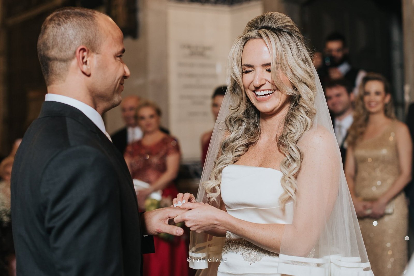 Casamento com neymar, neymar no casamento, casamento gabi e léo, casamento a noite, casamento na igreja, casamento na igreja do valongo, casamento com famoso, casamento com wesley safadão, casamento com safadão, neymar e bruna marquezine, neymar e bruna marquezine no casamento, casamento de jogador de futebol, casamento em santos, Rafael vaz fotografia, fotógrafo de famosos, david brasil, casamento de famosos, casamento do léo do santos, neymar e bruna marquezine padrinhos