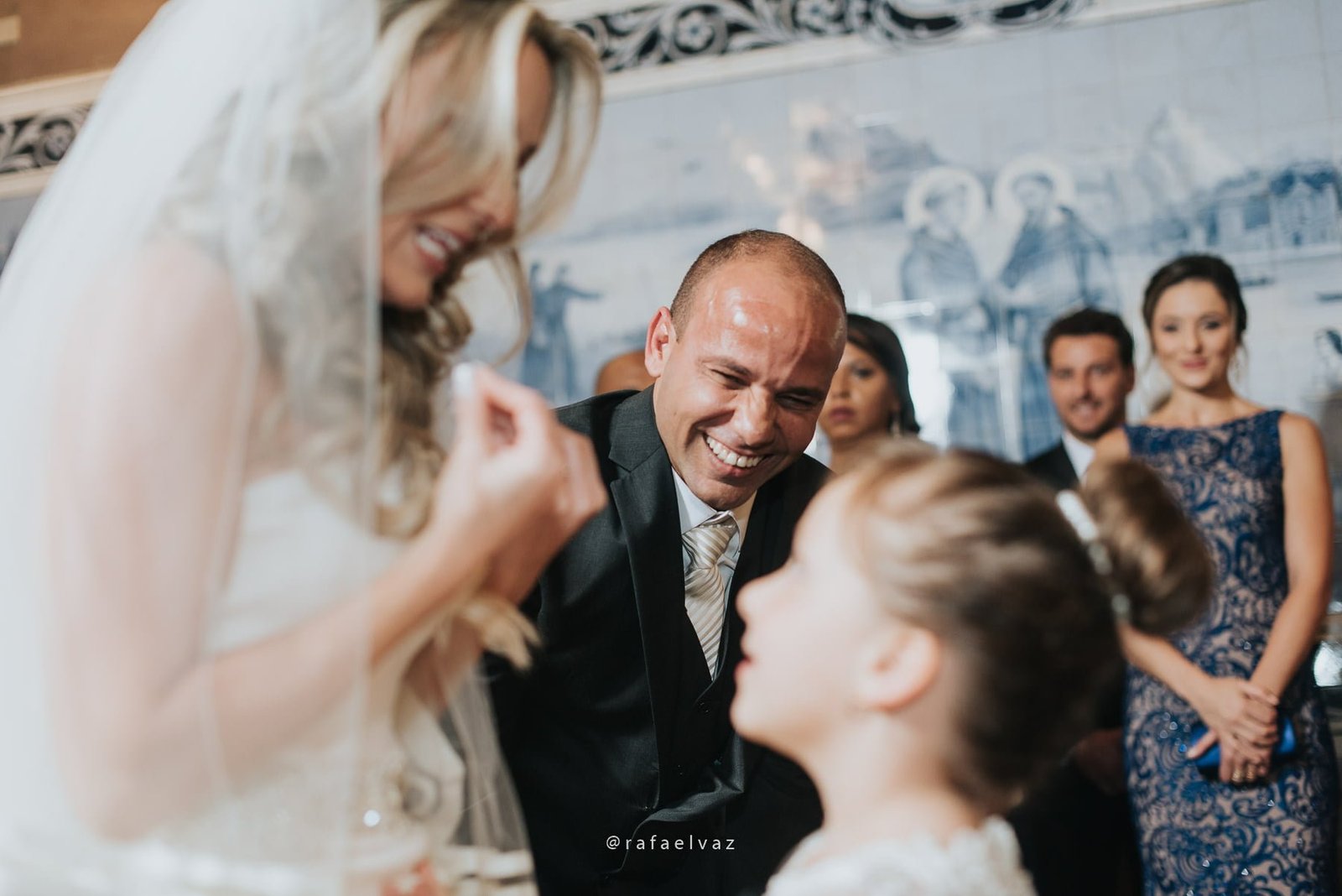 Casamento com neymar, neymar no casamento, casamento gabi e léo, casamento a noite, casamento na igreja, casamento na igreja do valongo, casamento com famoso, casamento com wesley safadão, casamento com safadão, neymar e bruna marquezine, neymar e bruna marquezine no casamento, casamento de jogador de futebol, casamento em santos, Rafael vaz fotografia, fotógrafo de famosos, david brasil, casamento de famosos, casamento do léo do santos, neymar e bruna marquezine padrinhos