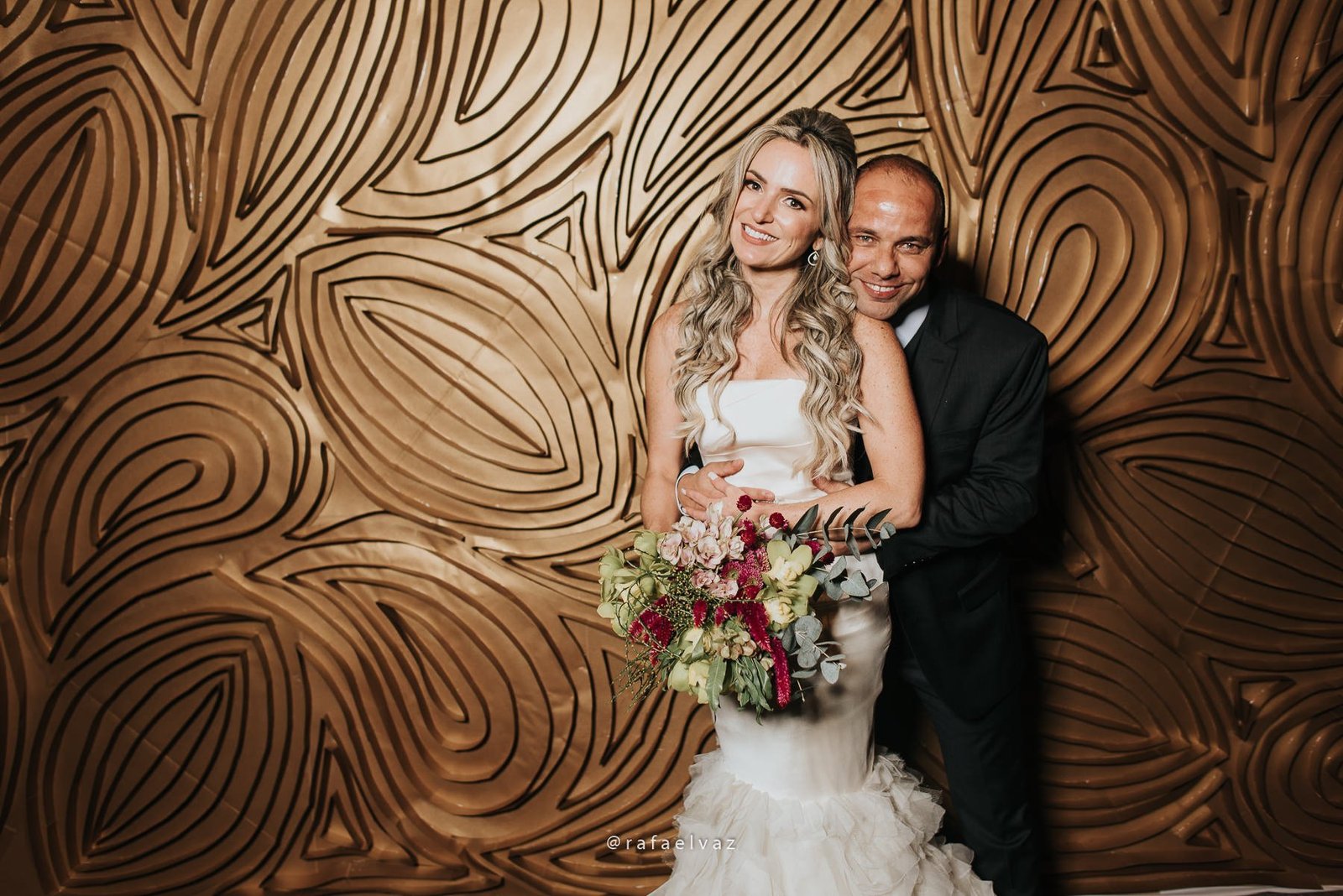 Casamento com neymar, neymar no casamento, casamento gabi e léo, casamento a noite, casamento na igreja, casamento na igreja do valongo, casamento com famoso, casamento com wesley safadão, casamento com safadão, neymar e bruna marquezine, neymar e bruna marquezine no casamento, casamento de jogador de futebol, casamento em santos, Rafael vaz fotografia, fotógrafo de famosos, david brasil, casamento de famosos, casamento do léo do santos, neymar e bruna marquezine padrinhos