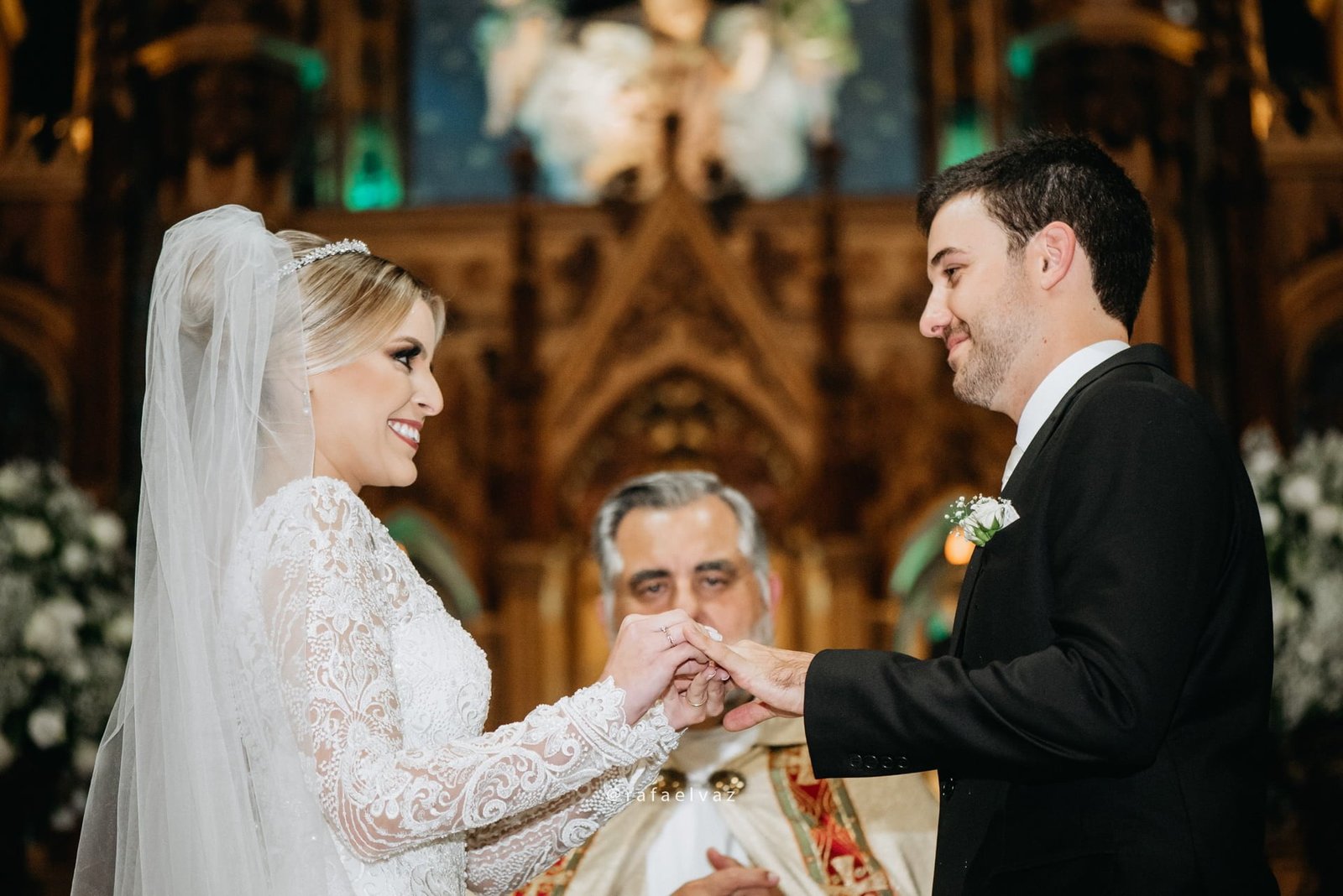 casamento classico romantico, casamento classico a noite, casamento tradicional, casamento a noite, decoracao de casamento a noite, decoracao de casamento classico, decoracao classica e romantica, convite de casamento, casamento thayana e diego, fotografo de casamento santos, fotografo de casamento sp, rafael vaz fotografia, casamento na igreja do embare, casamento em santos, casamento em igreja