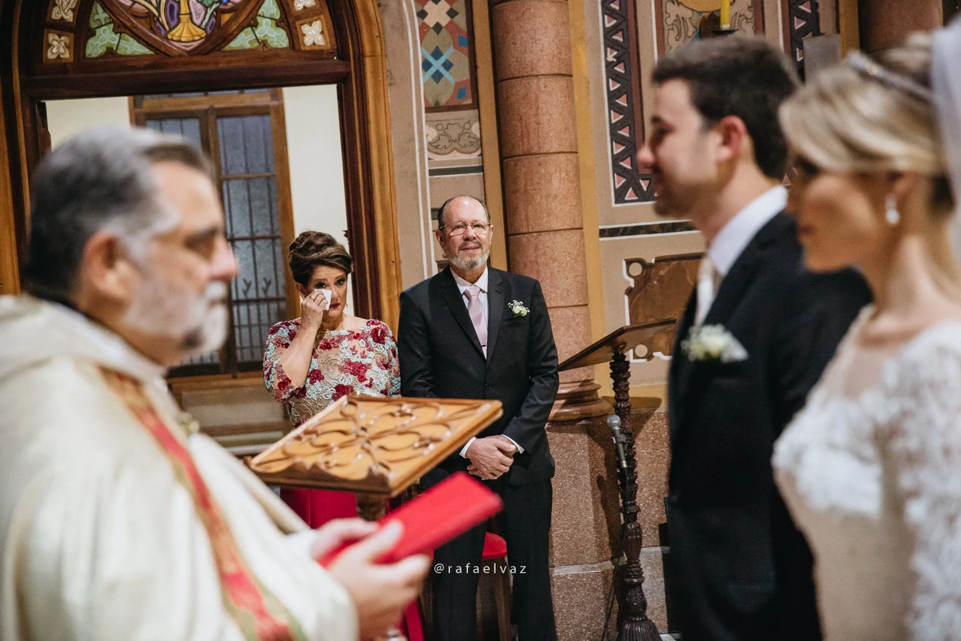 casamento classico romantico, casamento classico a noite, casamento tradicional, casamento a noite, decoracao de casamento a noite, decoracao de casamento classico, decoracao classica e romantica, convite de casamento, casamento thayana e diego, fotografo de casamento santos, fotografo de casamento sp, rafael vaz fotografia, casamento na igreja do embare, casamento em santos, casamento em igreja