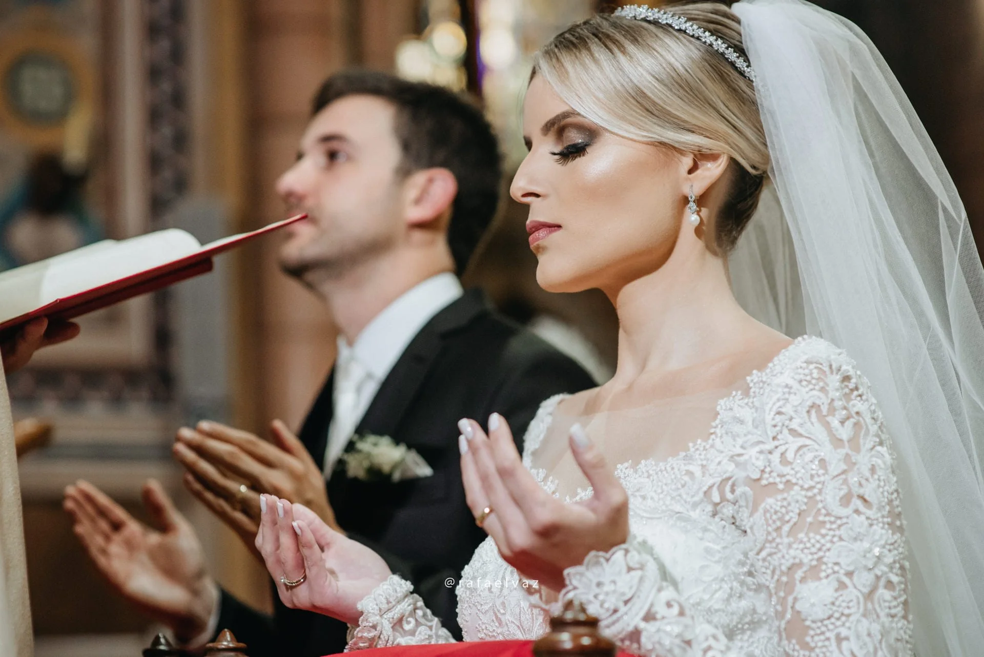 casamento classico romantico, casamento classico a noite, casamento tradicional, casamento a noite, decoracao de casamento a noite, decoracao de casamento classico, decoracao classica e romantica, convite de casamento, casamento thayana e diego, fotografo de casamento santos, fotografo de casamento sp, rafael vaz fotografia, casamento na igreja do embare, casamento em santos, casamento em igreja