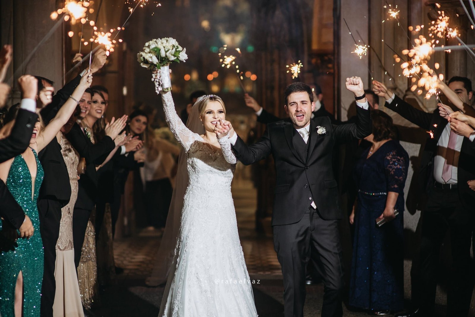 casamento classico romantico, casamento classico a noite, casamento tradicional, casamento a noite, decoracao de casamento a noite, decoracao de casamento classico, decoracao classica e romantica, convite de casamento, casamento thayana e diego, fotografo de casamento santos, fotografo de casamento sp, rafael vaz fotografia, casamento na igreja do embare, casamento em santos, casamento em igreja