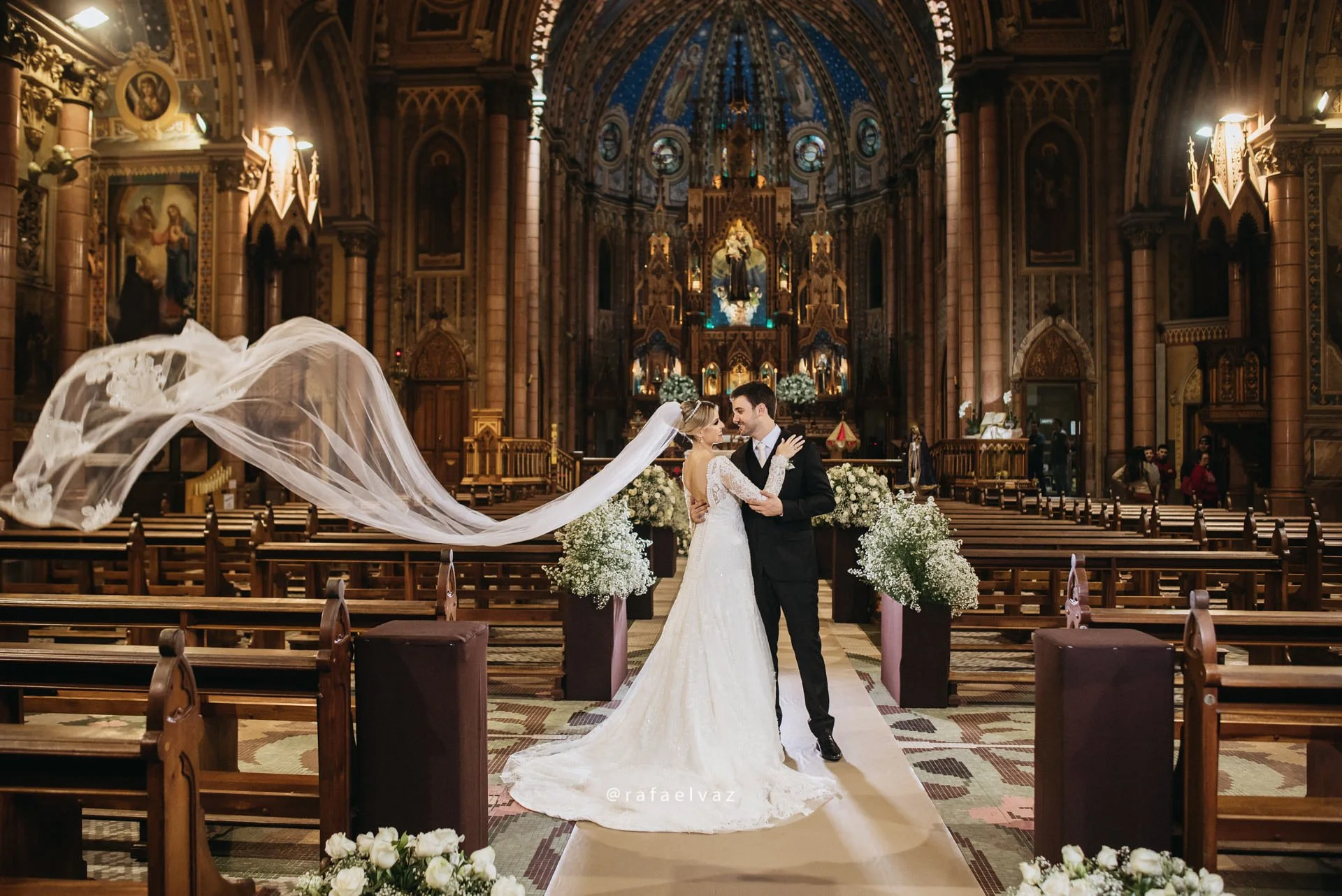 casamento classico romantico, casamento classico a noite, casamento tradicional, casamento a noite, decoracao de casamento a noite, decoracao de casamento classico, decoracao classica e romantica, convite de casamento, casamento thayana e diego, fotografo de casamento santos, fotografo de casamento sp, rafael vaz fotografia, casamento na igreja do embare, casamento em santos, casamento em igreja