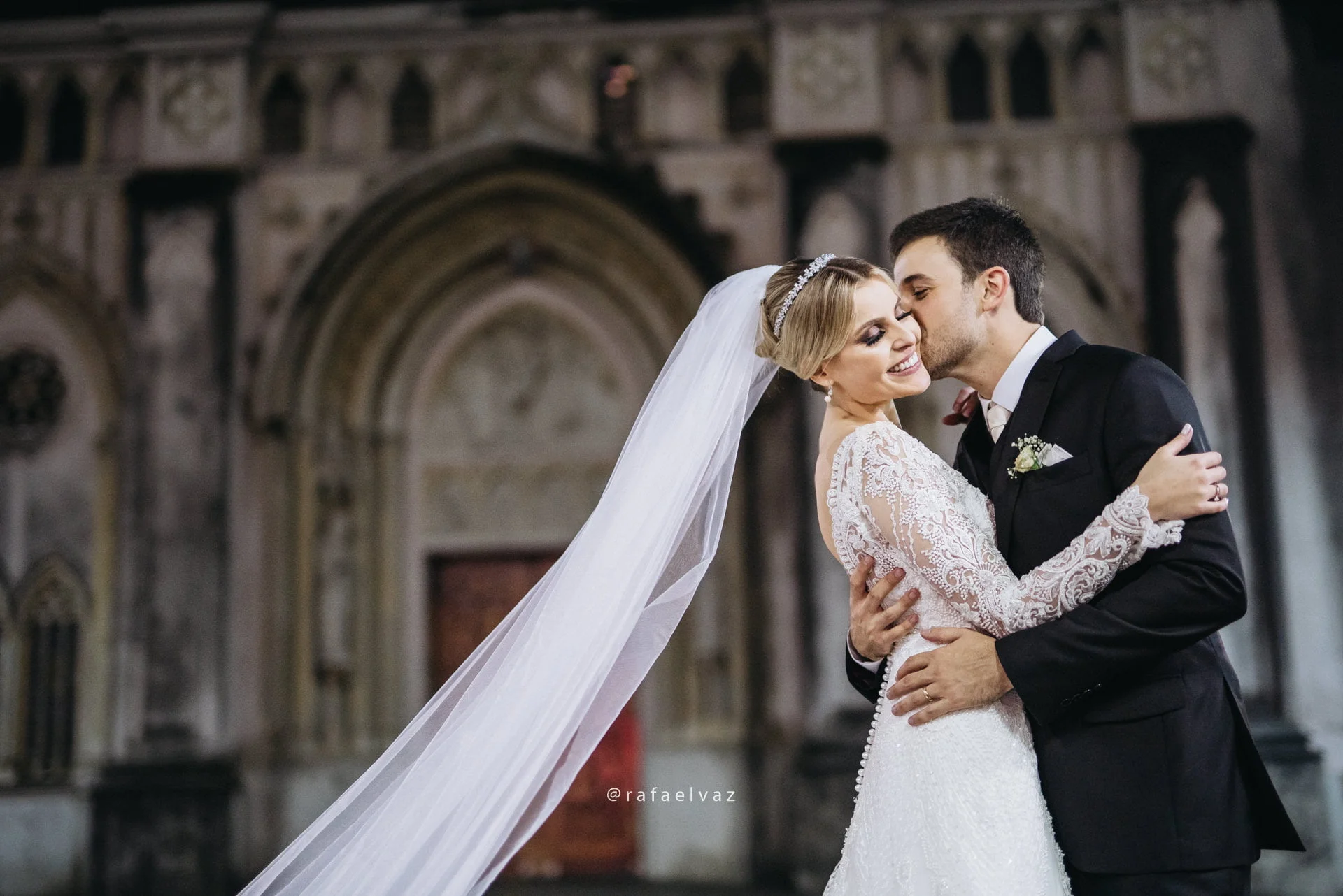 casamento classico romantico, casamento classico a noite, casamento tradicional, casamento a noite, decoracao de casamento a noite, decoracao de casamento classico, decoracao classica e romantica, convite de casamento, casamento thayana e diego, fotografo de casamento santos, fotografo de casamento sp, rafael vaz fotografia, casamento na igreja do embare, casamento em santos, casamento em igreja