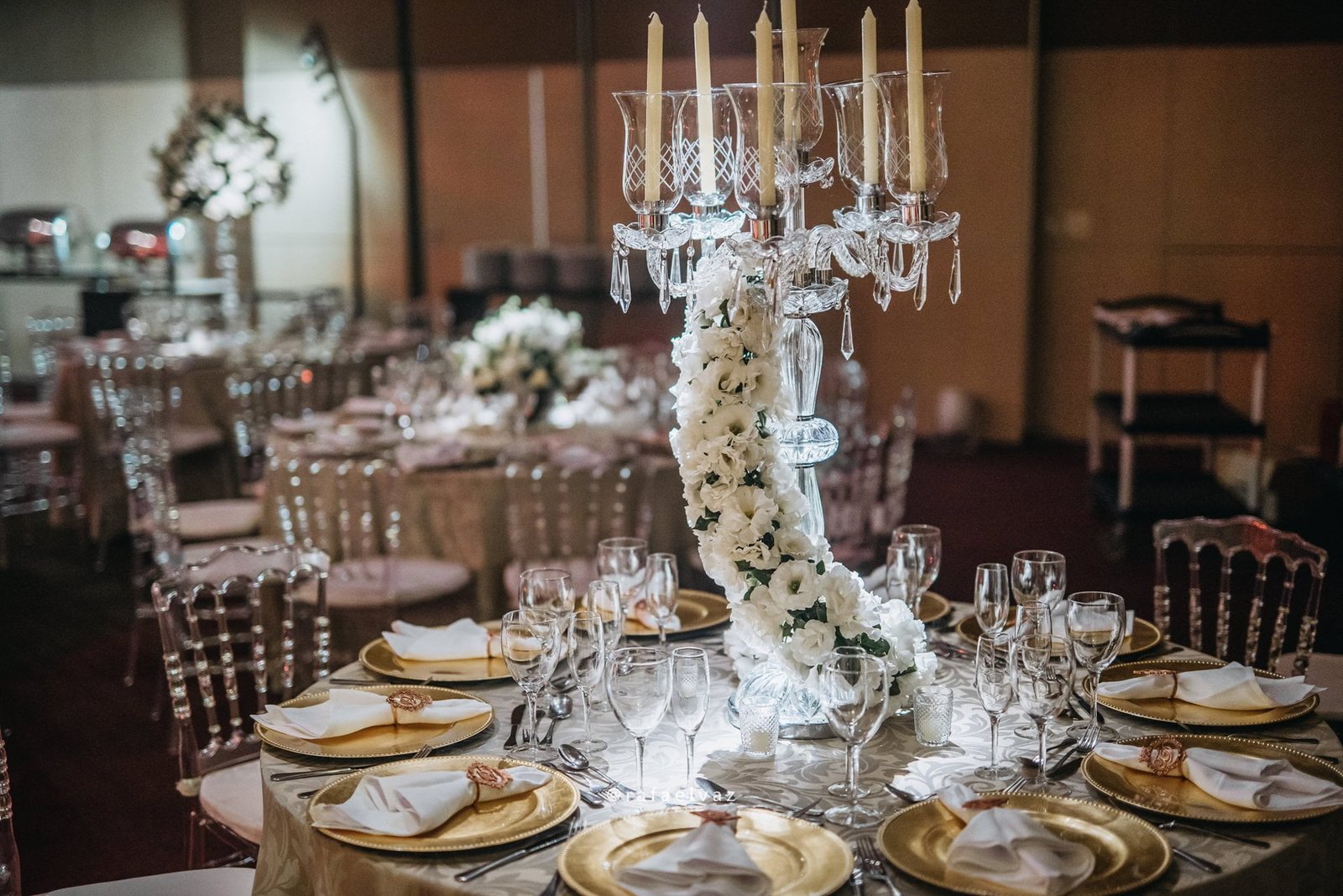 casamento classico romantico, casamento classico a noite, casamento tradicional, casamento a noite, decoracao de casamento a noite, decoracao de casamento classico, decoracao classica e romantica, convite de casamento, casamento thayana e diego, fotografo de casamento santos, fotografo de casamento sp, rafael vaz fotografia, casamento na igreja do embare, casamento em santos, casamento em igreja