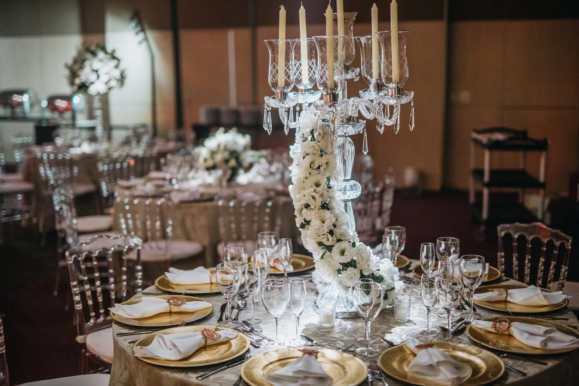 casamento classico romantico, casamento classico a noite, casamento tradicional, casamento a noite, decoracao de casamento a noite, decoracao de casamento classico, decoracao classica e romantica, convite de casamento, casamento thayana e diego, fotografo de casamento santos, fotografo de casamento sp, rafael vaz fotografia, casamento na igreja do embare, casamento em santos, casamento em igreja