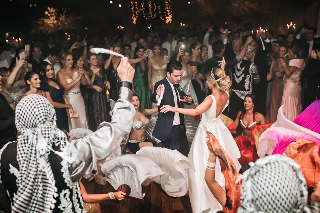 Casamento árabe, casamento arabe, casamento classico, igreja do embaré, casamento em santos, casamento a noite, fotografo de casamento sp, fotografo de casamento classico, decoração de casamento a noite, decoração de casamento classico, dança árabe no casamento