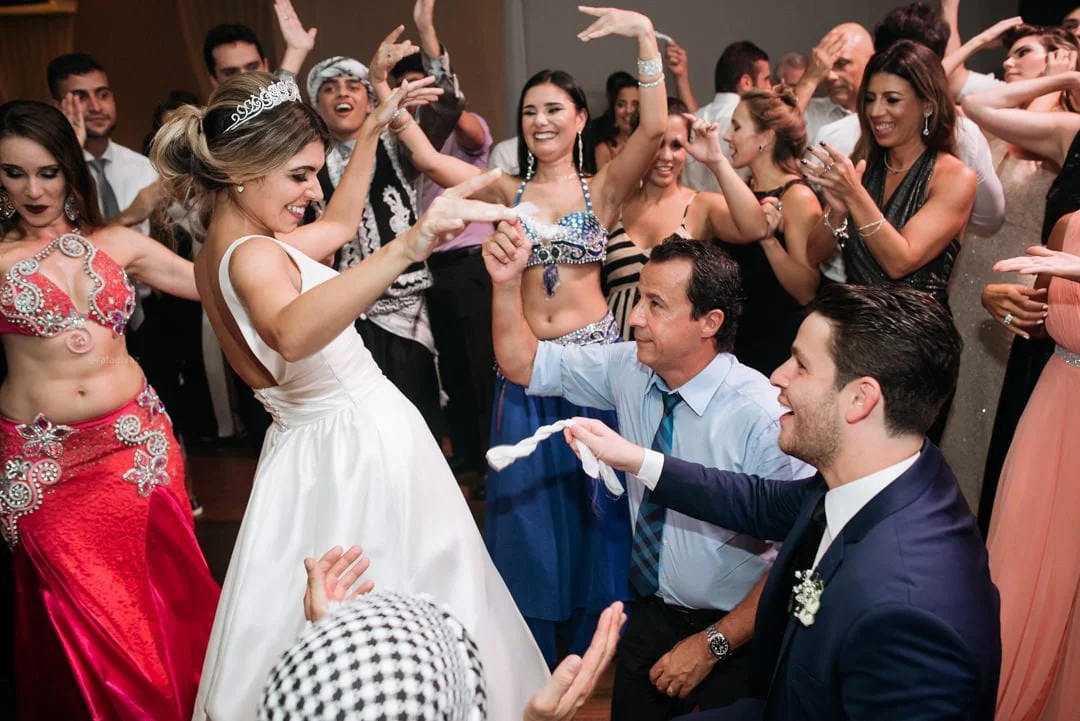 Casamento árabe, casamento arabe, casamento classico, igreja do embaré, casamento em santos, casamento a noite, fotografo de casamento sp, fotografo de casamento classico, decoração de casamento a noite, decoração de casamento classico, dança árabe no casamento
