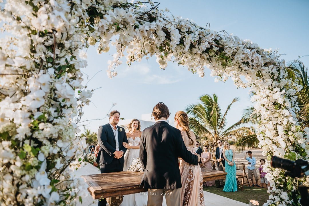 Casamento na bahia, casamento em salvador, casamento em itacimirim, casamento b blue, b blue beachouses, casamento na praia, casamento de dia, decoração de casamento, decoração de casamento b blue, fotos de casamento na bahia, fotos de casamento itacimirim