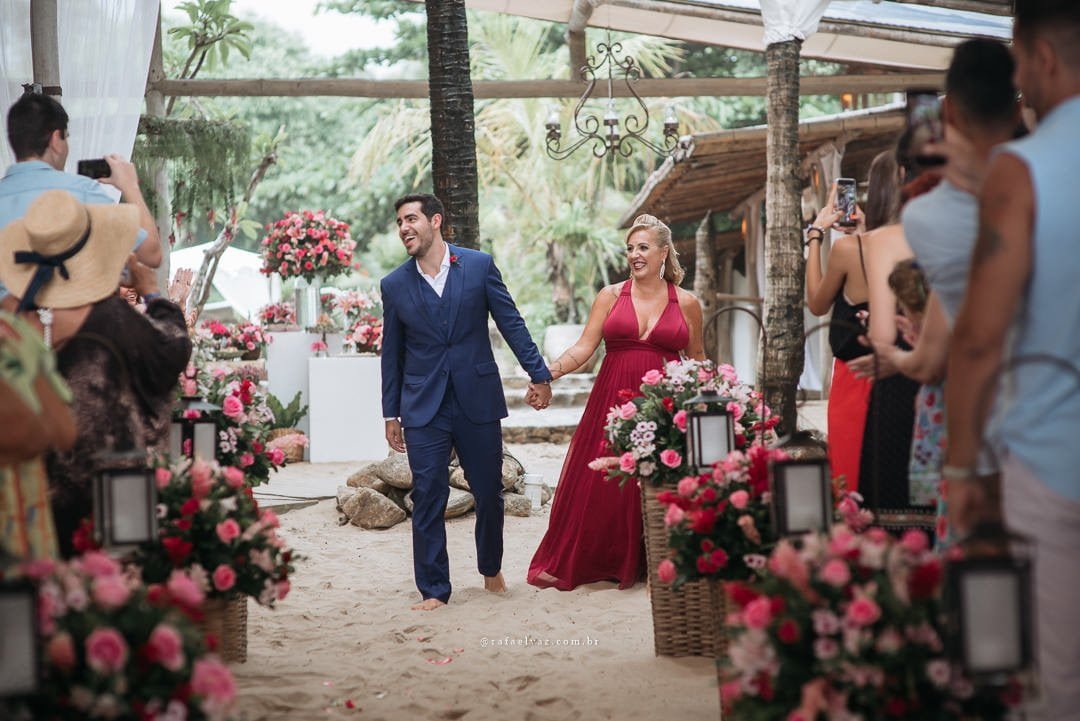 casamento na praia, casamento pe na areia, maresias, luai cabanas, decoração de casamento de dia, casamento de dia, casar na praia, rafael vaz fotografia