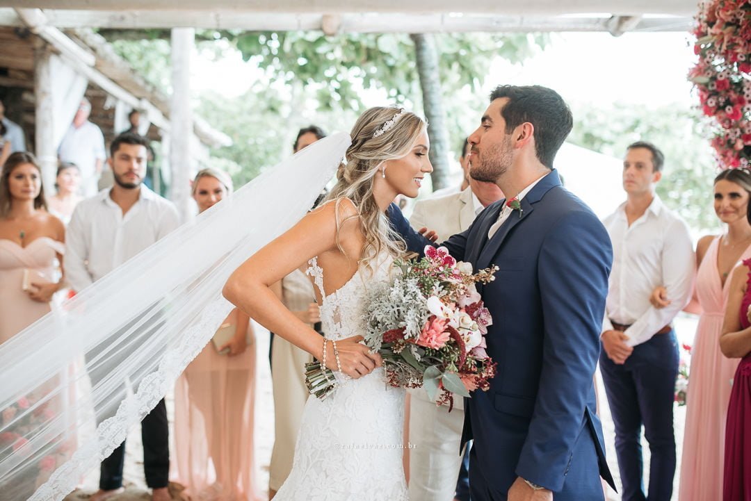 casamento na praia, casamento pe na areia, maresias, luai cabanas, decoração de casamento de dia, casamento de dia, casar na praia, rafael vaz fotografia