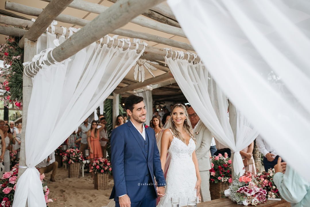 casamento na praia, casamento pe na areia, maresias, luai cabanas, decoração de casamento de dia, casamento de dia, casar na praia, rafael vaz fotografia