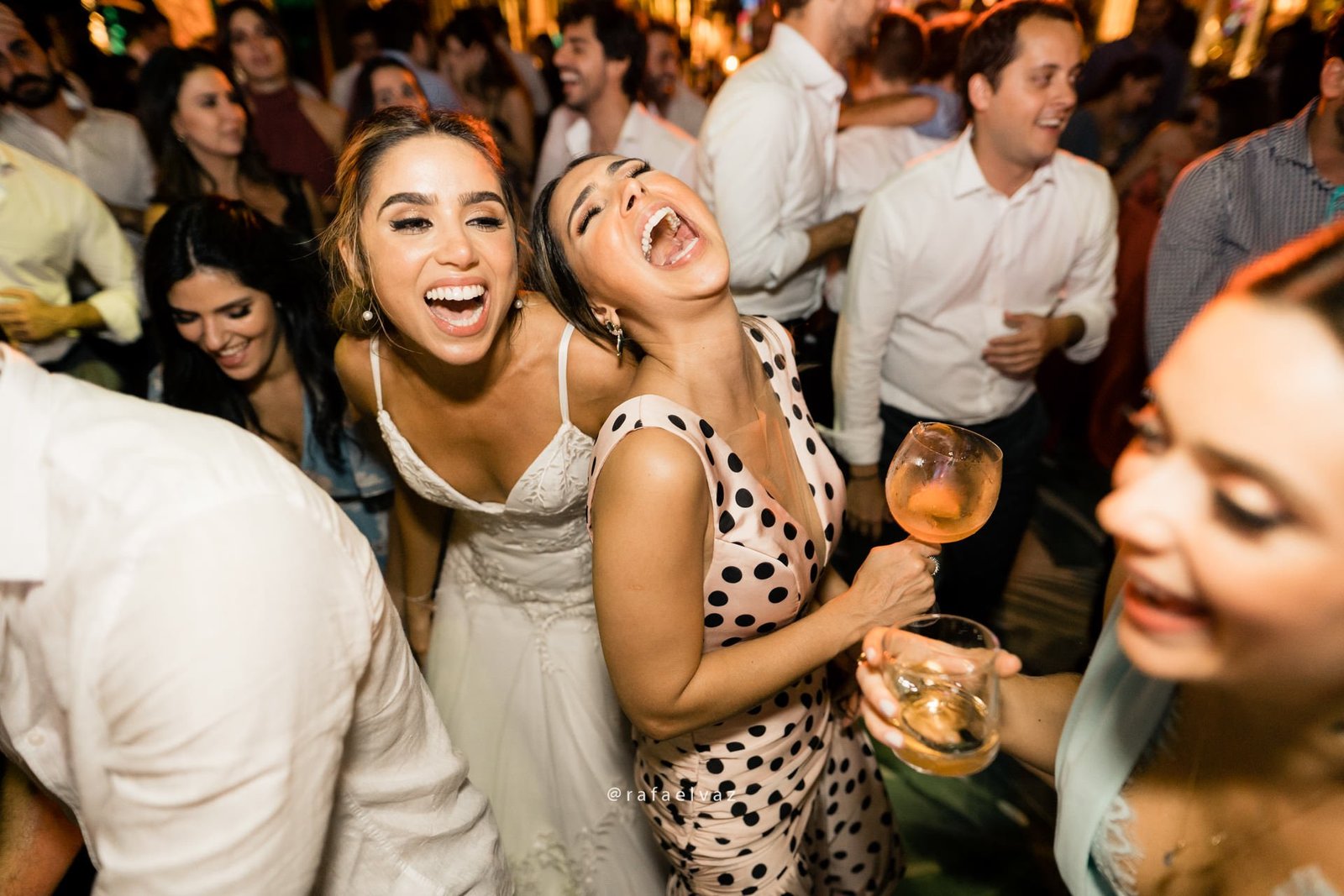 Casamento na Fazenda das Cabras, casamento no campo, decoração de casamento de dia, decor de casamento rústica, casar de dia, casamento no pôr do sol
