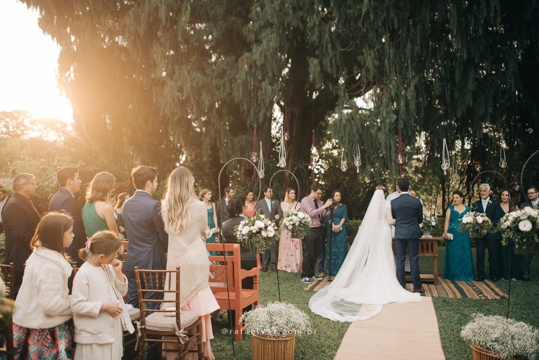 Casamento na Fazenda Dona Catarina, casamento do dia, casamento no campo, casamento na fazenda, casar de dia, decoração de casamento de dia, casamento lindo, rafaelvaz, rafael vaz fotografia, fazenda dona catarina, convite de casamento, paleta de cores tons neutros, juliana bicudo