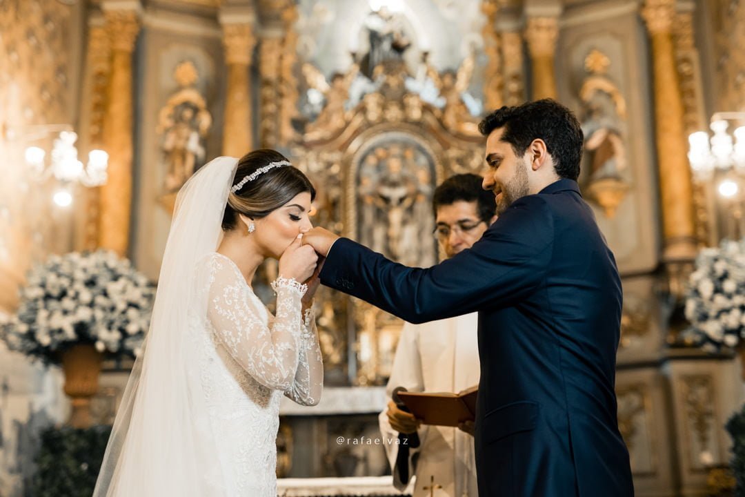 casamento na igreja do valongo, casamento tradicional, decoração de casamento a noite, rafael vaz fotografo, fotografo em santos, casar na igreja, chão de espelho, espelho na igreja, passarela de espelho