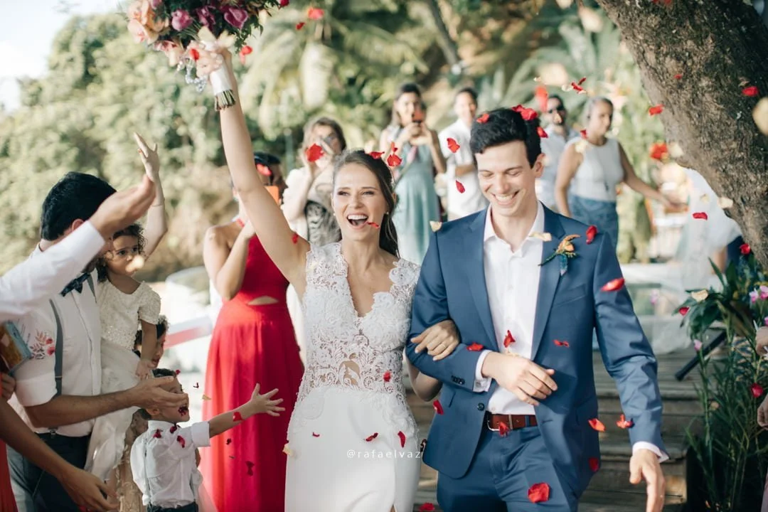 anoz ilhabela, decoração de casamento na praia, casamento pé na areia, casamento em ilhabela, rafael vaz fotografo, casamento sea club, vila salga, vestido de noiva praia, casamarela noivas, casamento em ibiza, casamento europeu, mini wedding na praia, wedding on the beach, destination wedding, enlopment wedding 