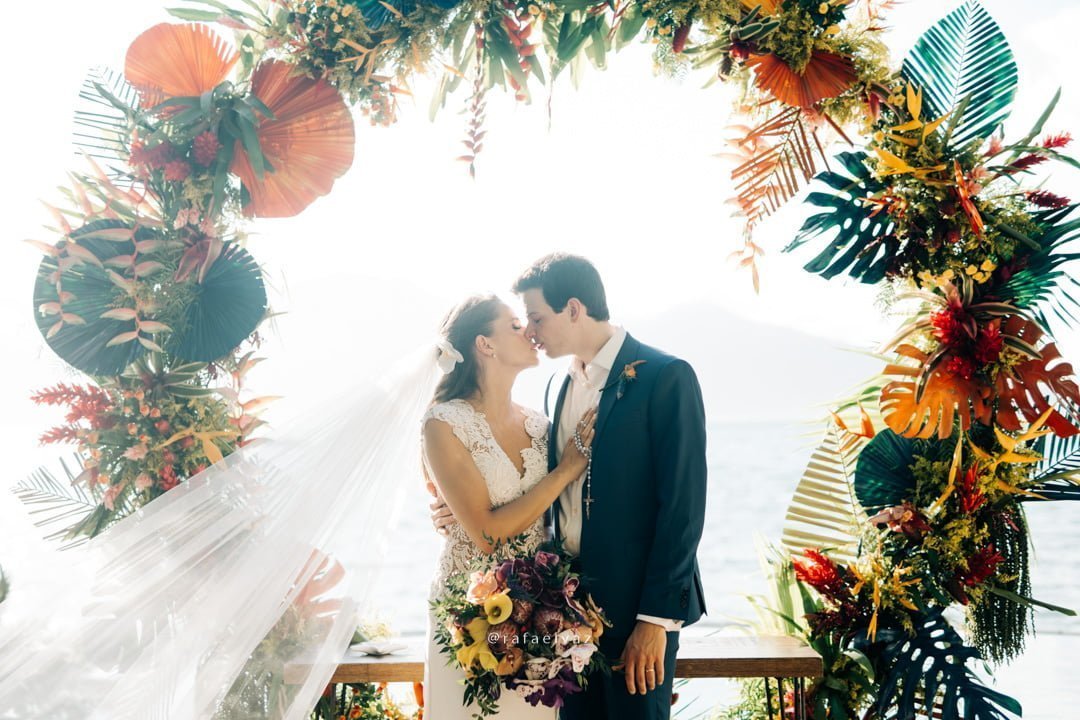 anoz ilhabela, decoração de casamento na praia, casamento pé na areia, casamento em ilhabela, rafael vaz fotografo, casamento sea club, vila salga, vestido de noiva praia, casamarela noivas, casamento em ibiza, casamento europeu, mini wedding na praia, wedding on the beach, destination wedding, enlopment wedding 