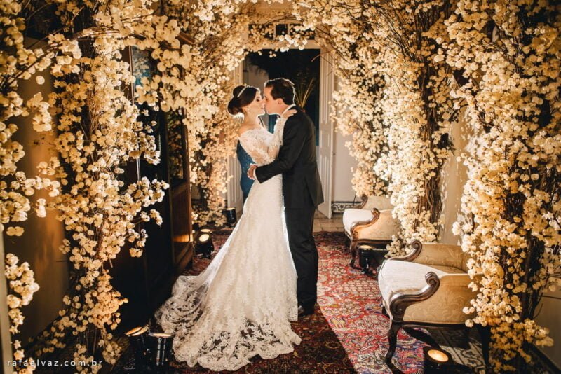 Casamento Camila Albino e Luiz Gustavo Senhorini, casamento em santos, casamento em são paulo, casamento no monte serrat, casamento tradicional, casamento a noite, casamento da dançarina do faustão, camila albino, fotografo de casamento sp, rafael vaz fotografo, casamento no embaré, casamento na basílica do embaré